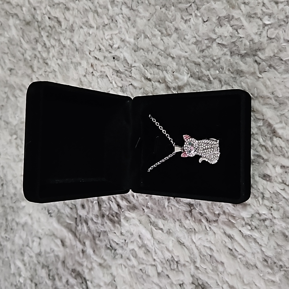 Silver cat necklace - Picture 2 of 6